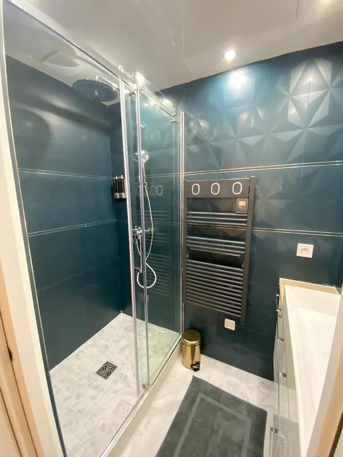 Beautiful Mini Loft Near Saint-Lazare Aparthotel Paris France