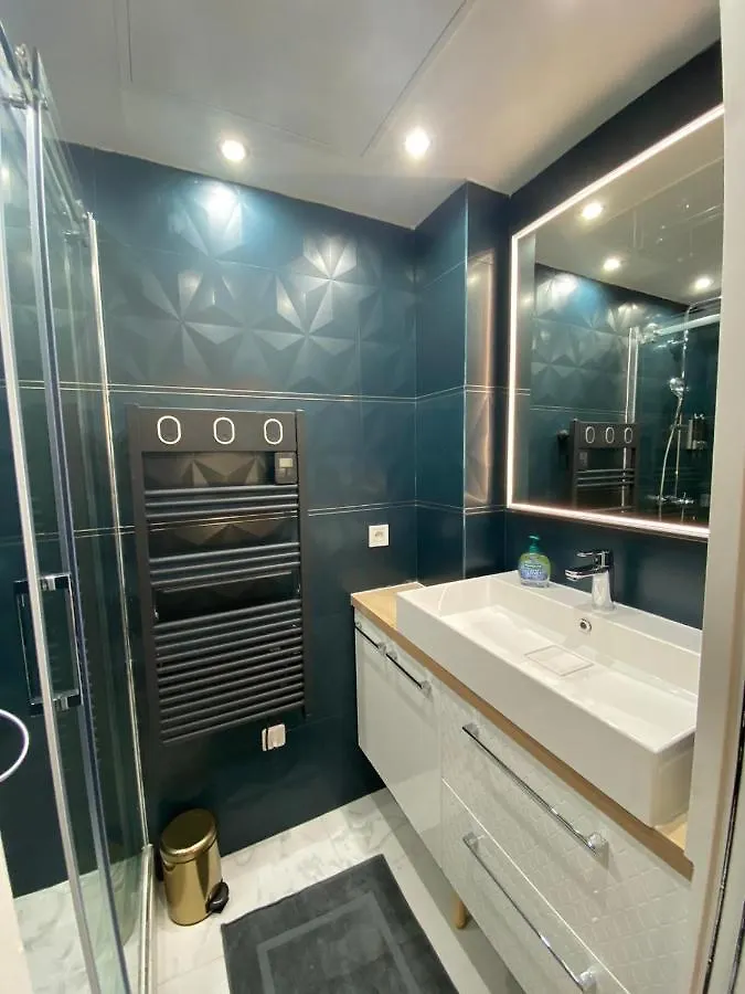 Beautiful Mini Loft Near Saint-Lazare Aparthotel Paris France